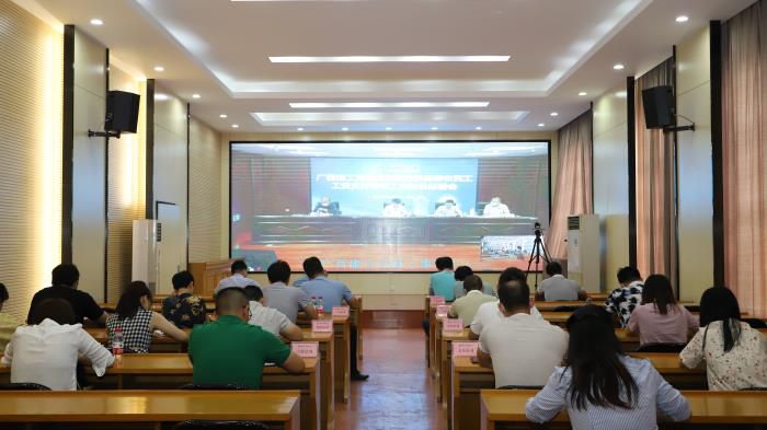 9.1總承包公司分會(huì)場。李立云 攝700.JPG