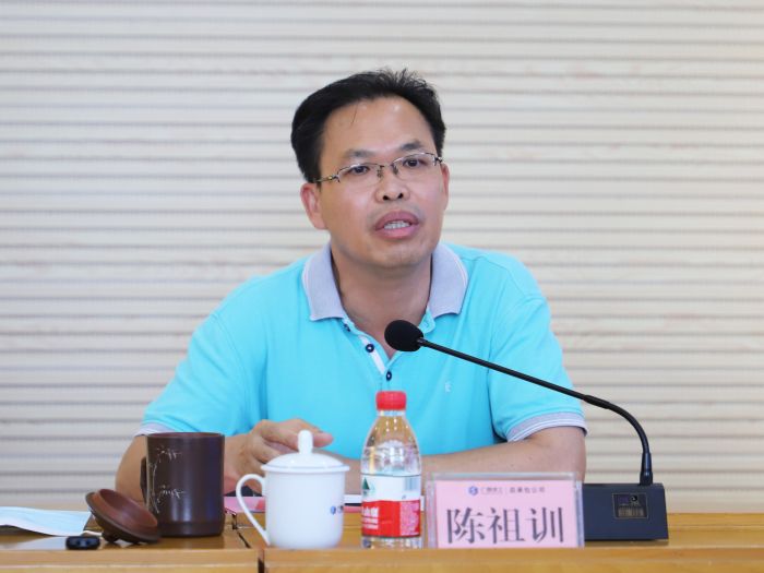 陳祖訓(xùn)講話。李立云 攝.jpg