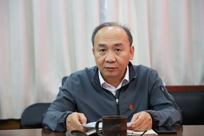 陸烜講話。侯健杰攝（修圖）.jpg